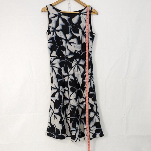 Adrianna Papell 10 Linen Blend Black White Blue Floral Sleeveless Midi Dress - Picture 9 of 13
